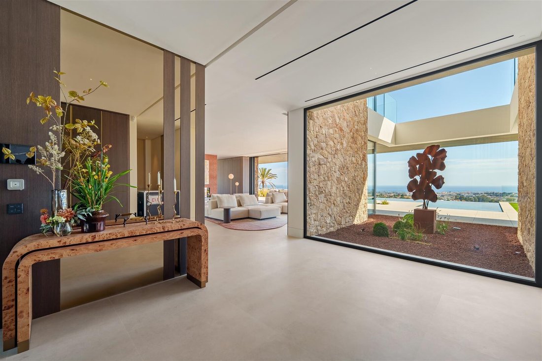 Villa in La Quinta, Benahavis, Andalusia 5 - 18687375