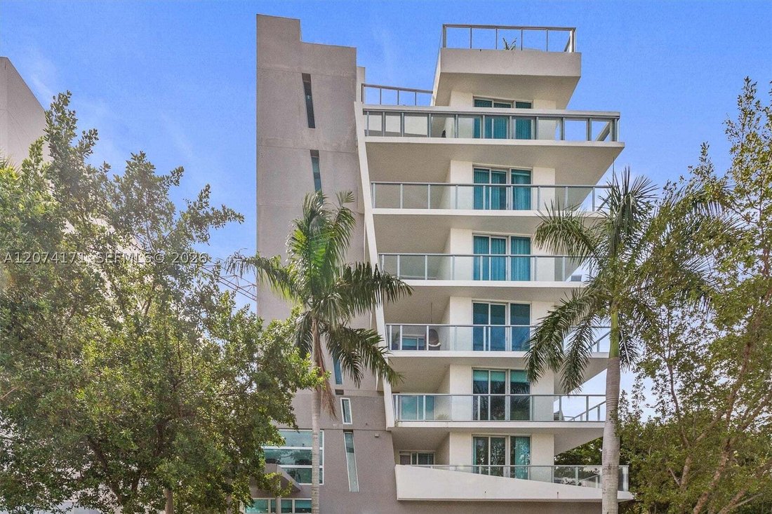 Condo in Bal Harbour, Florida, United States 2 - 18689926