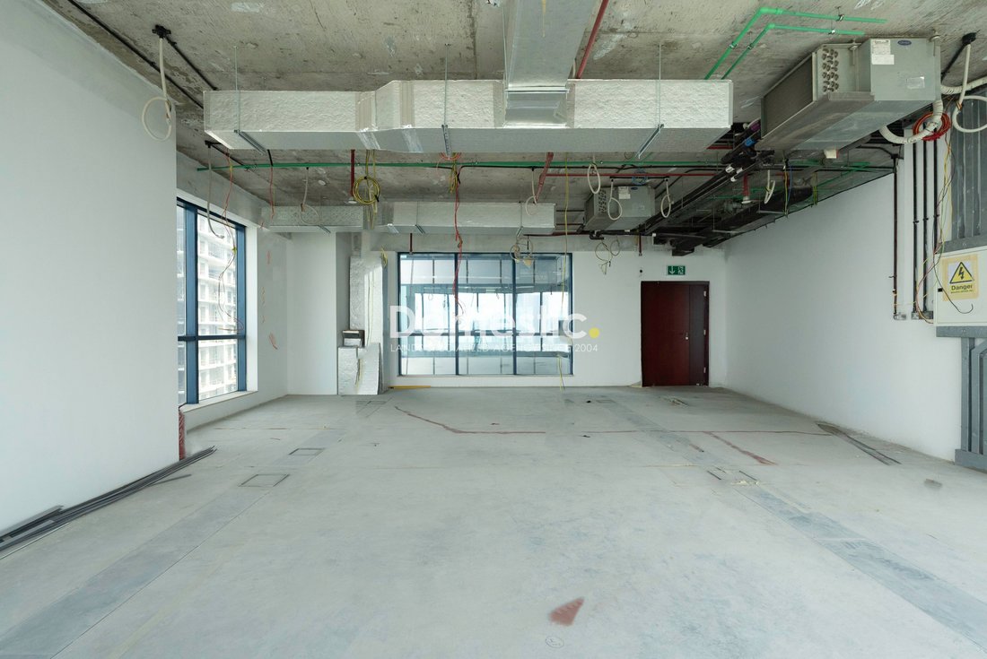 JLT / Jumeirah Lakes Towers, Dubai, United Arab Emirates 3 - 18688075