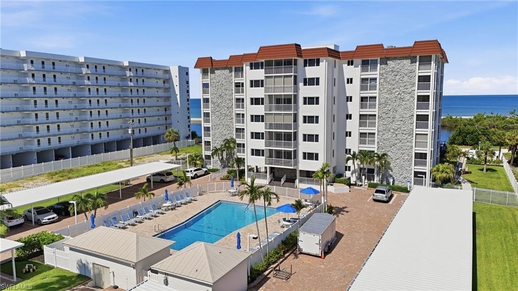 Condo in Fort Myers Beach, Florida, United States 3 - 18691365