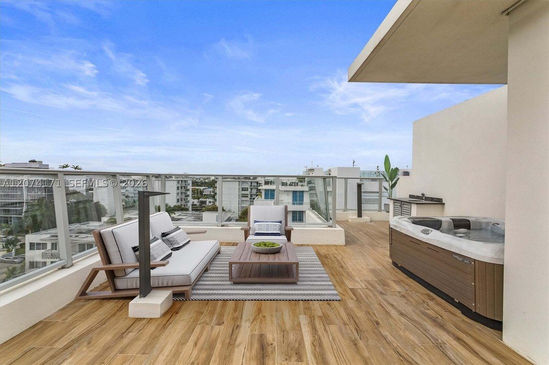 Condo in Bal Harbour, Florida, United States 1 - 18689926