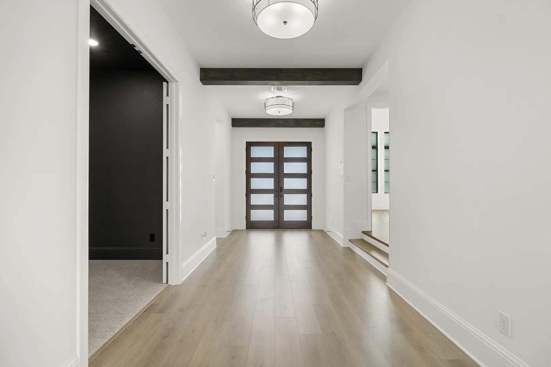 House in Montgomery, Texas, United States 4 - 16726227
