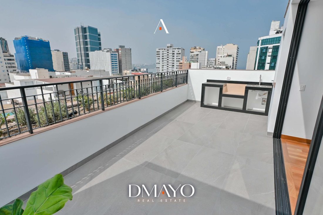 Apartment in Lima, Belarus 4 - 18688856