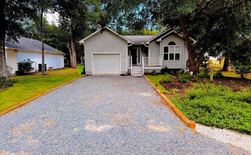 House in Oak Island, North Carolina, United States 1