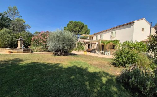 Villa a Cotignac, Provenza-Alpi-Costa Azzurra, Francia 1