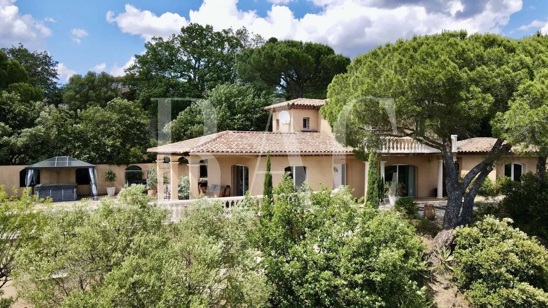 Villa in Ouest, Cogolin, France 2 - 15622336