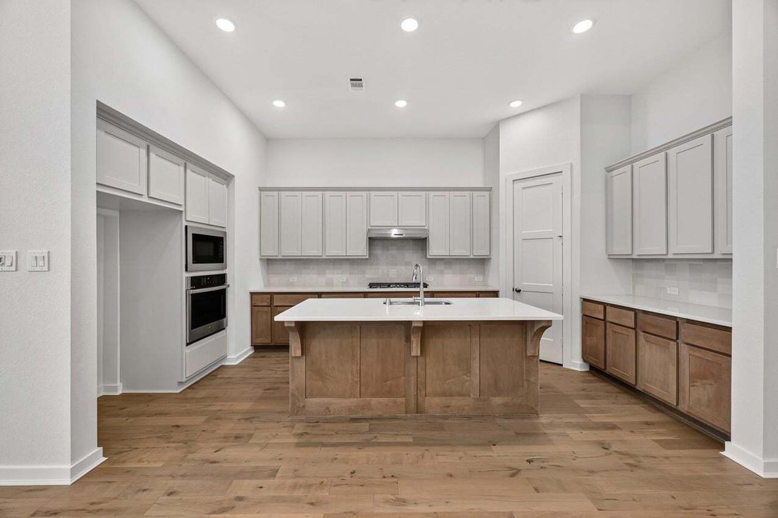 House in Montgomery, Texas, United States 2 - 17480288