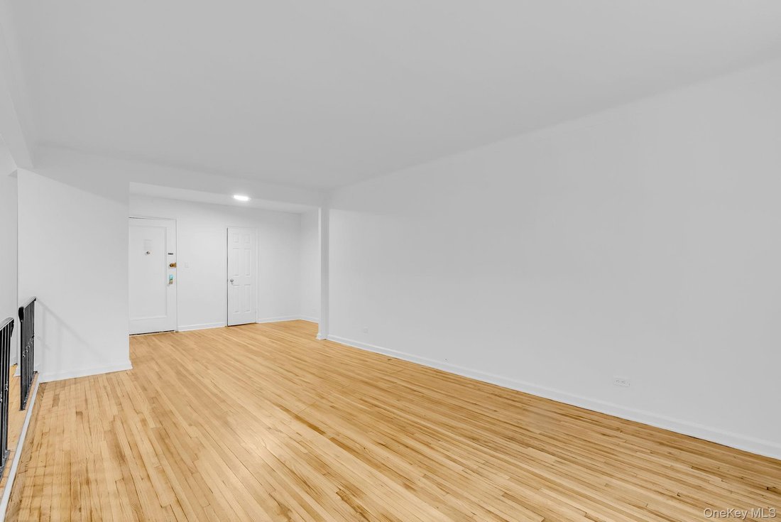 Condo in New York, New York, United States 2 - 18690997