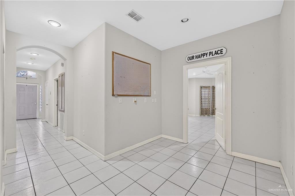 House in Elsa, Texas, United States 4 - 18690669