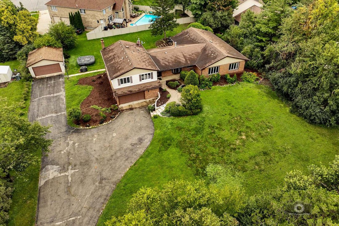 House in Orland Park, Illinois, United States 4 - 18687771