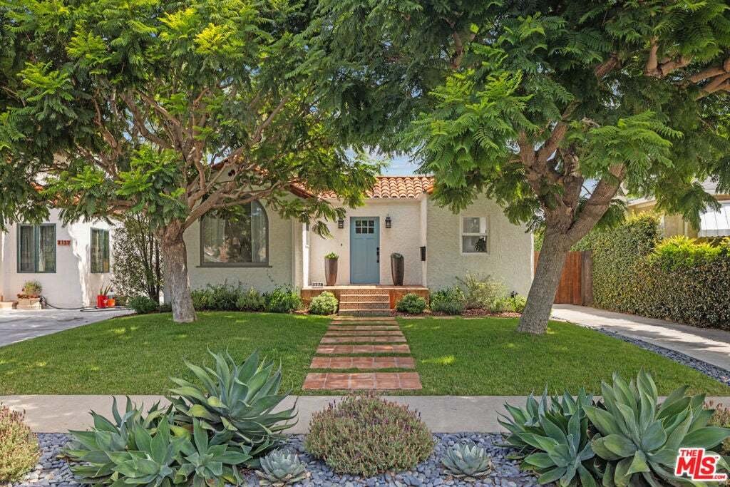 House in Los Angeles, California, United States 1 - 18689786