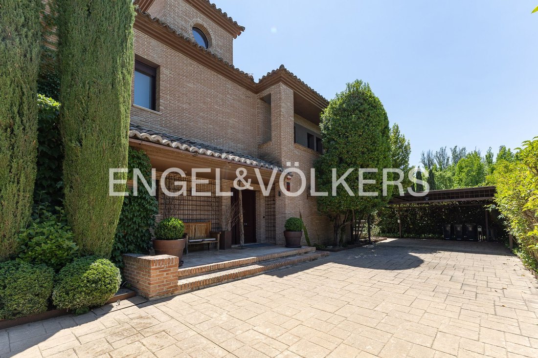 Casa en Majadahonda, Comunidad de Madrid, España 3 - 18059162