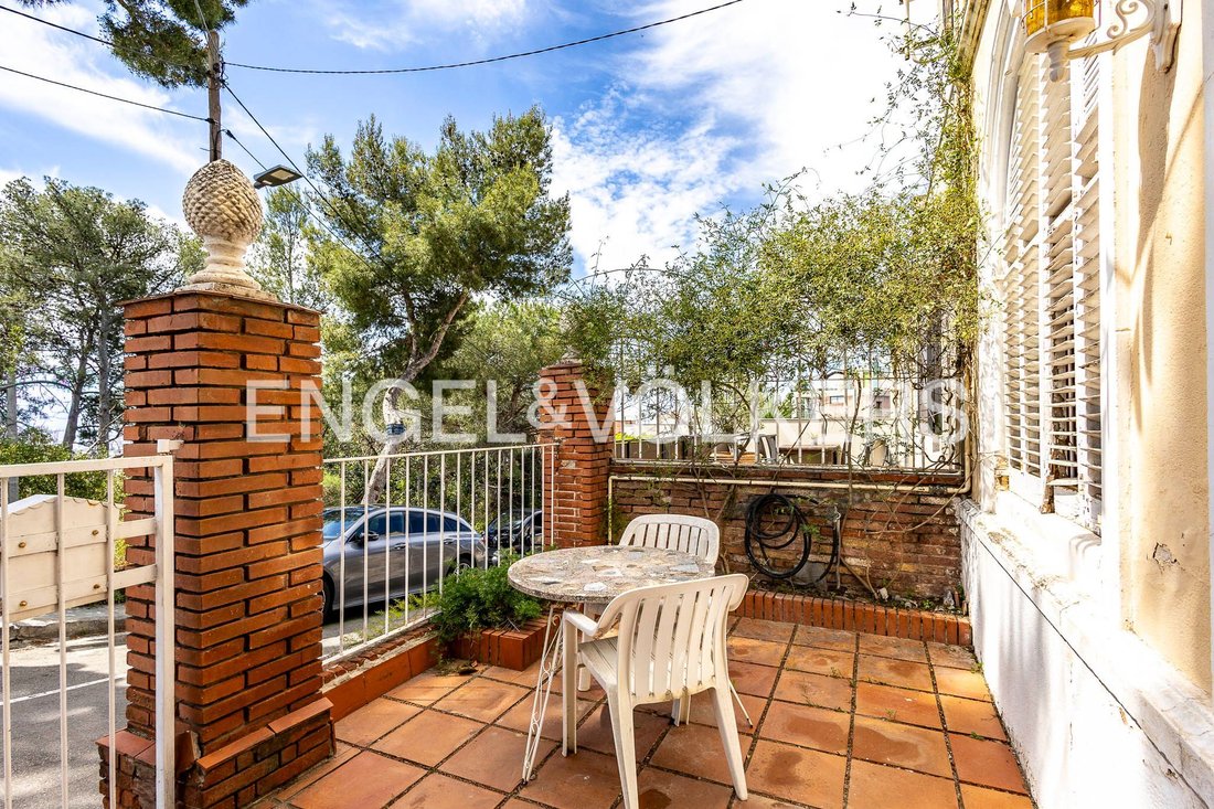Townhouse in Esplugues de Llobregat, Catalonia, Spain 2 - 17899344
