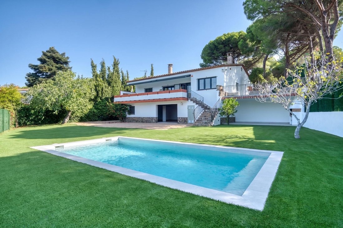 Villa in Platja d'Aro, Catalonia, Spain 1 - 18688027