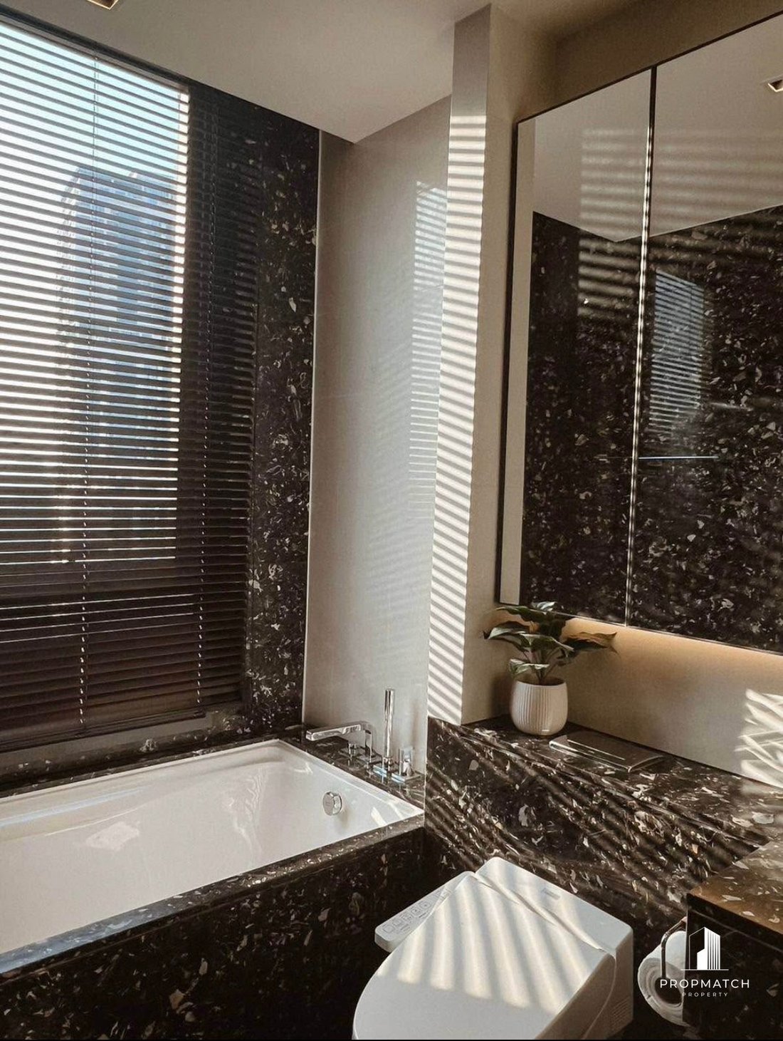 Condo in Bangkok, Bangkok, Thailand 4 - 18687257