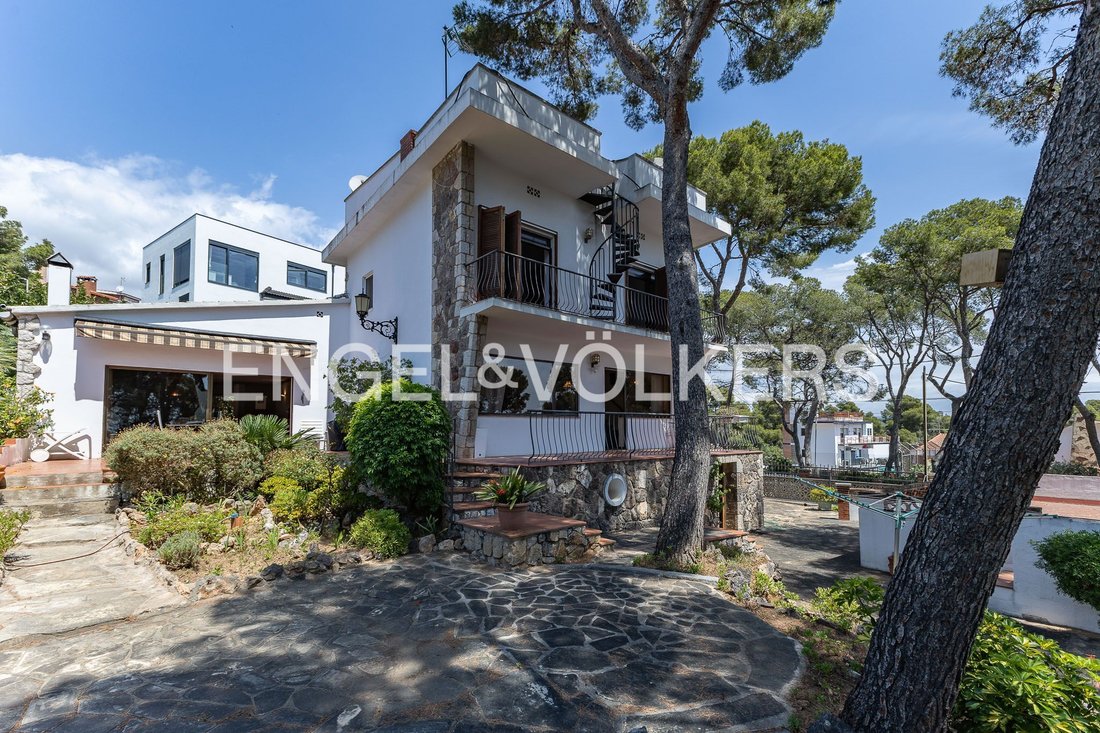 House in Castelldefels, Catalonia, Spain 1 - 18292446