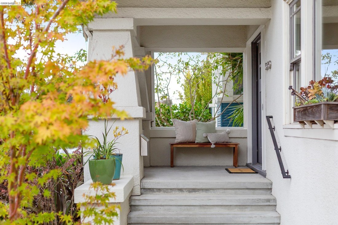 House in Oakland, California, United States 2 - 18689693