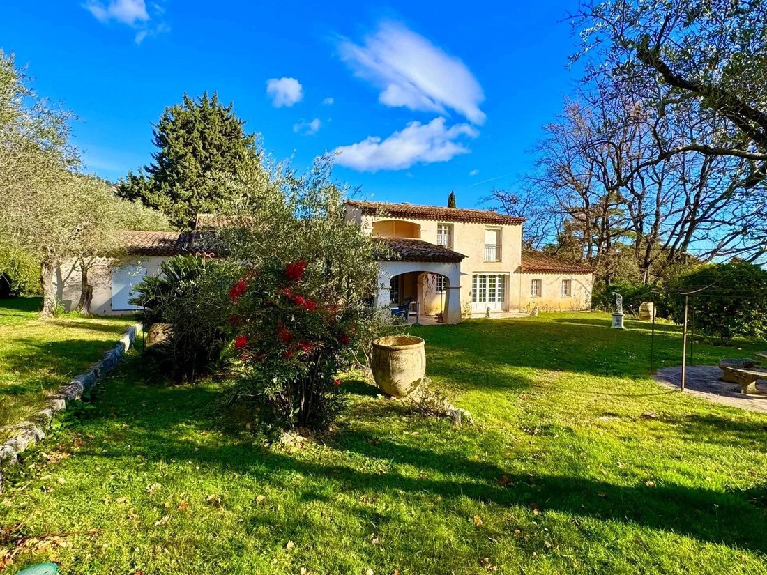 Villa en Spéracèdes, Provenza-Alpes-Costa Azul, Francia 3 - 16886796