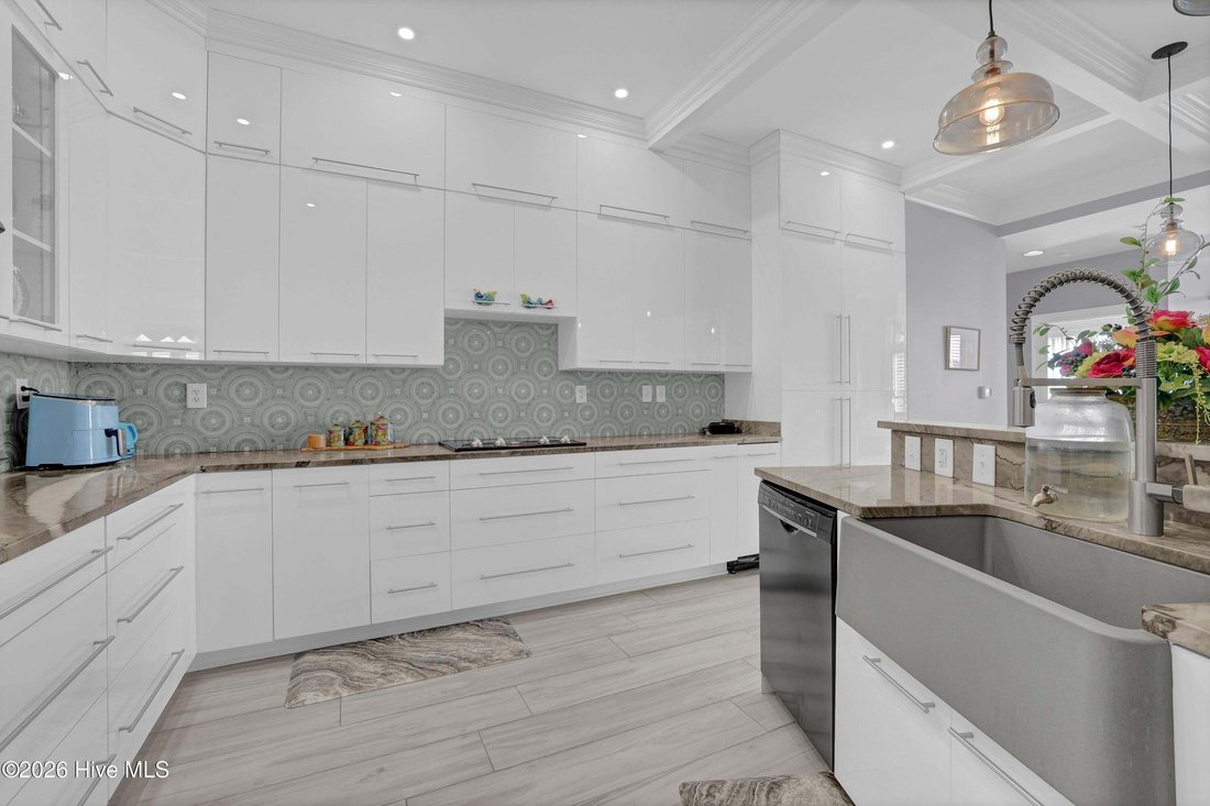 Condo in Wilmington, North Carolina, United States 5 - 18687563