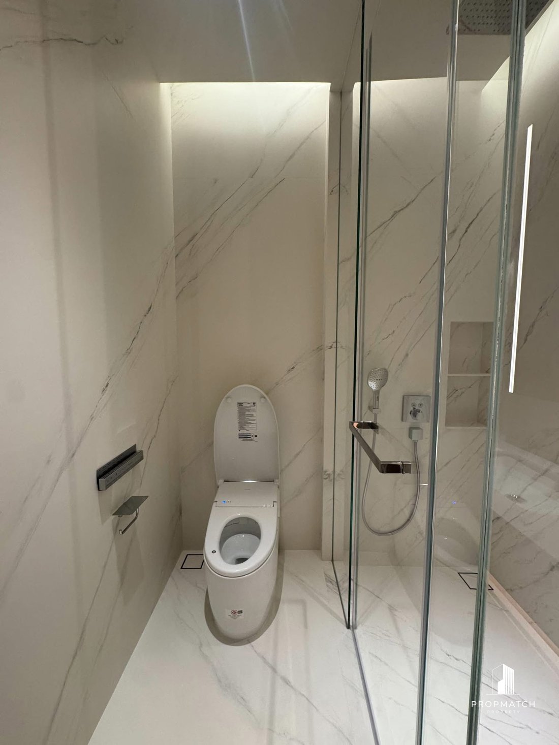 Condo in Bangkok, Bangkok, Thailand 1 - 18686721