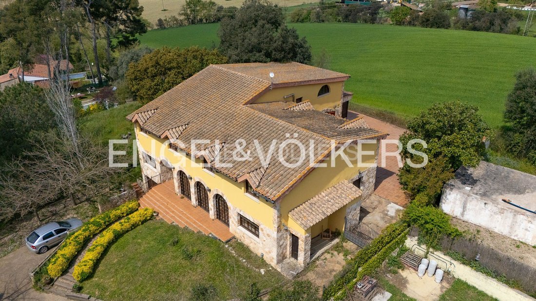 House in Montcada i Reixac, Catalonia, Spain 1 - 13931300