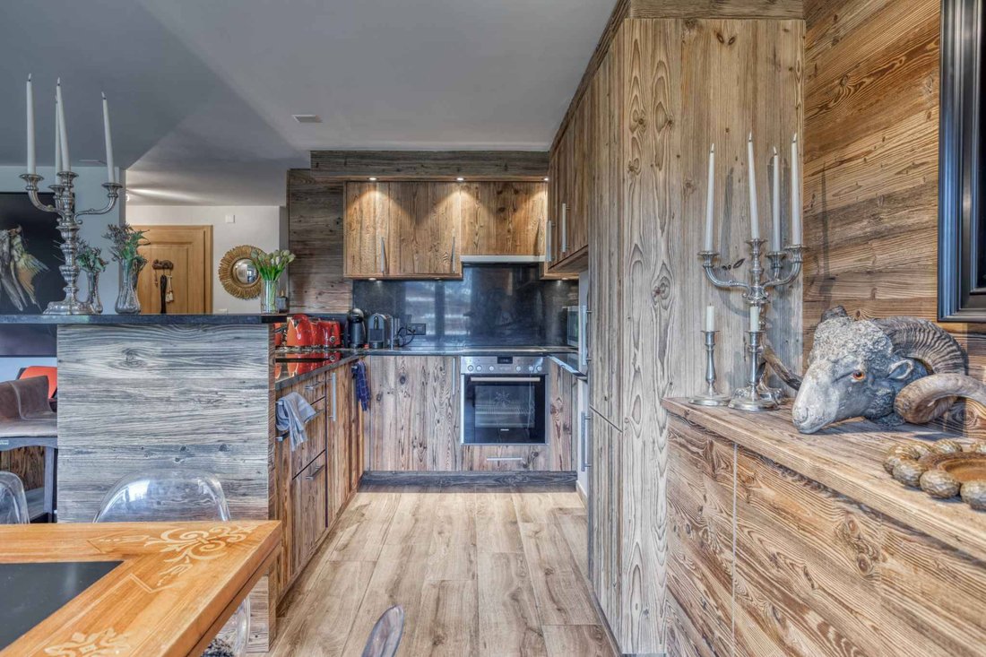 Apartment in Bagnes, Valais, Switzerland 4 - 18686956
