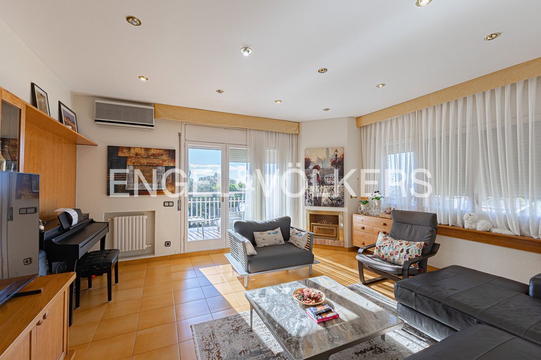 Casa en San Justo Desvern, Cataluña, España 2 - 17000969