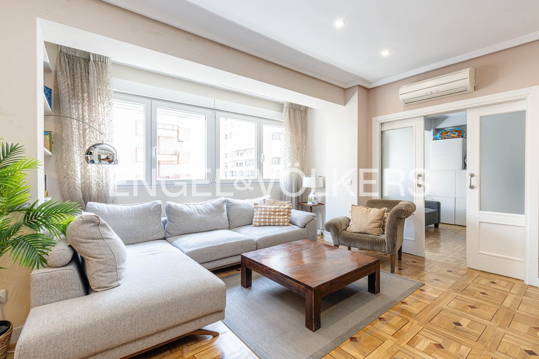 Apartment in Tetuan, Madrid, Spain 1 - 17335078
