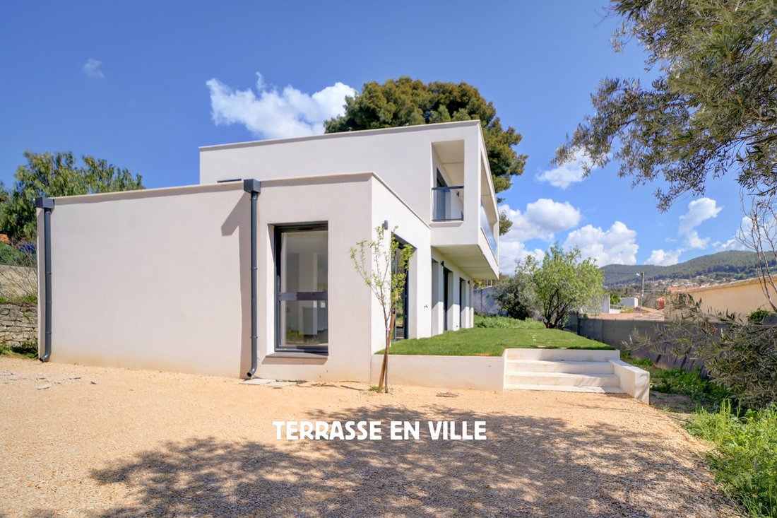 House in Ceyreste, Provence-Alpes-Côte d'Azur, France 4 - 18690966