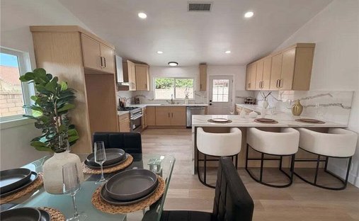 Maison à Anaheim, Californie, États-Unis 1