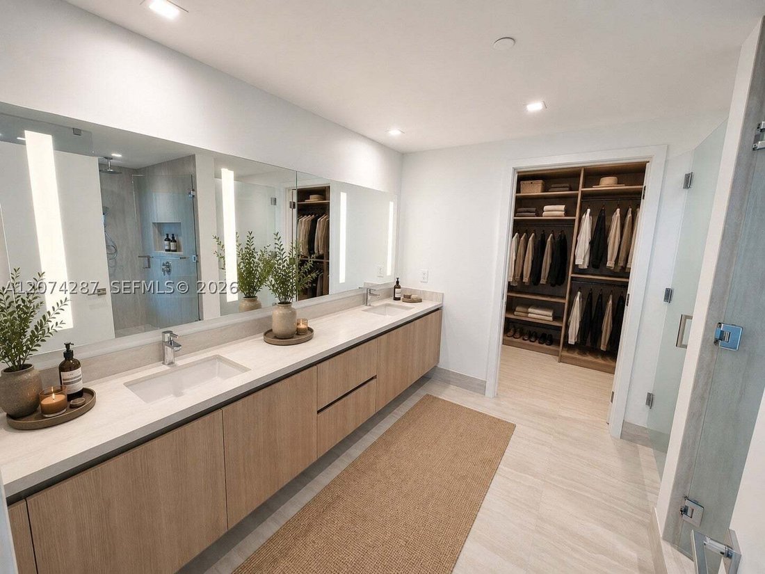 Condo in North Miami Beach, Florida, United States 4 - 18689988
