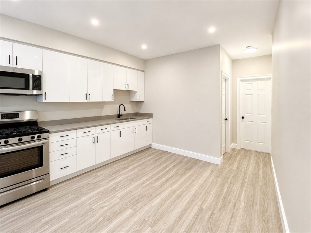 House in Boston, Massachusetts, United States 3 - 18691048