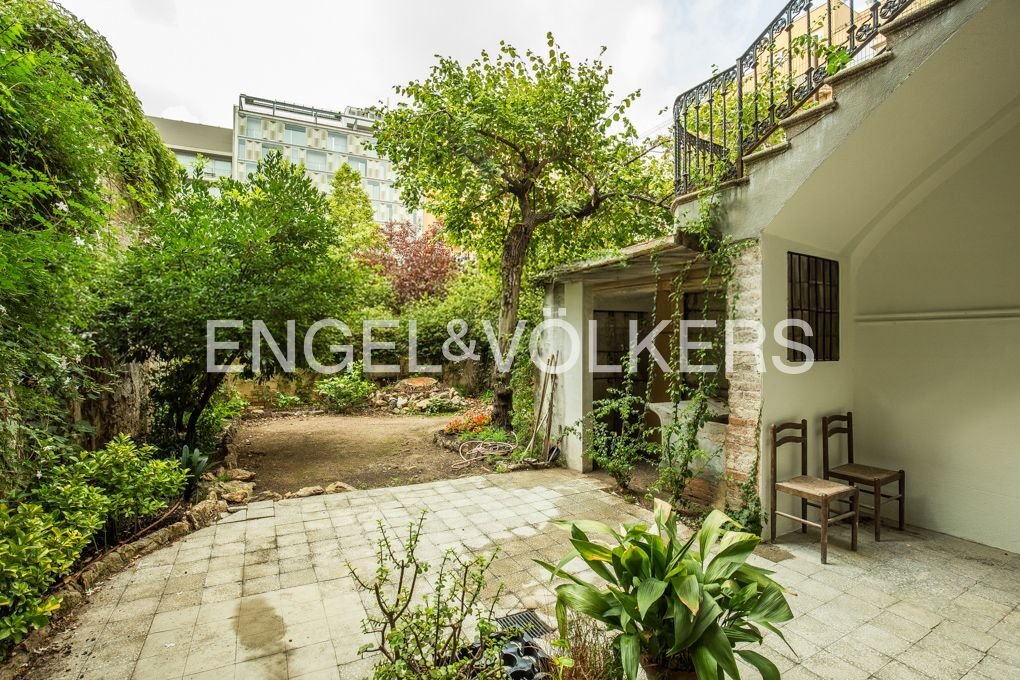 Apartamento en Eixample, Barcelona, España 2 - 18273972