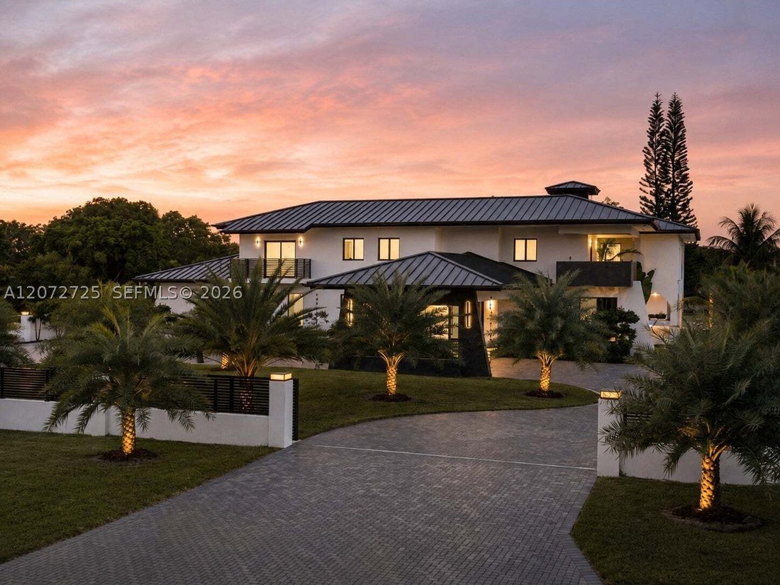 House in Miami, Florida, United States 1 - 18687290