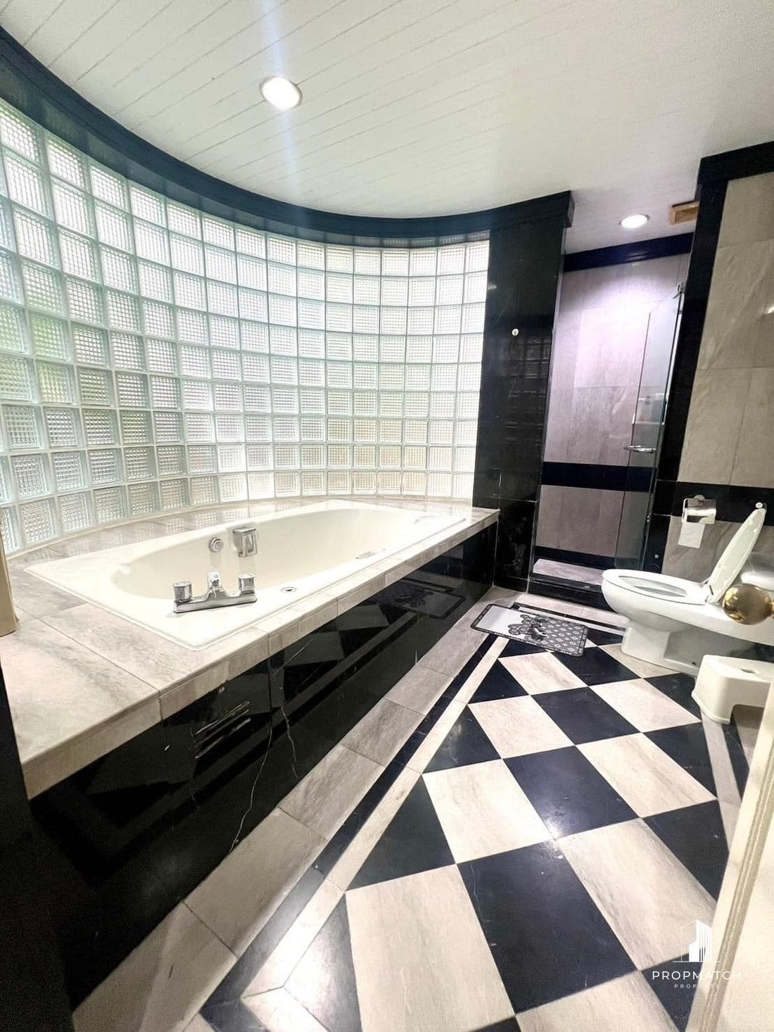Condo in Bangkok, Bangkok, Thailand 4 - 18686889