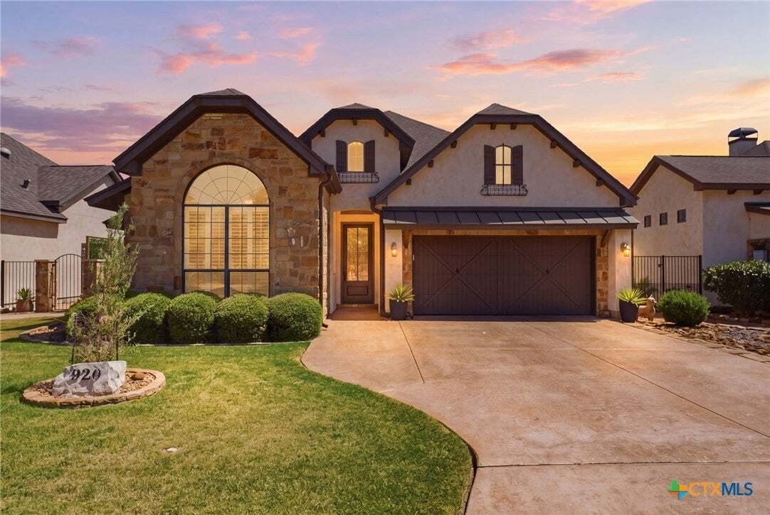 House in New Braunfels, Texas, United States 2 - 18689445