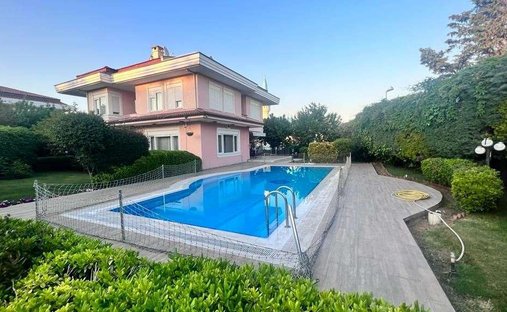 Estate in İstanbul, İstanbul, Turkey 1