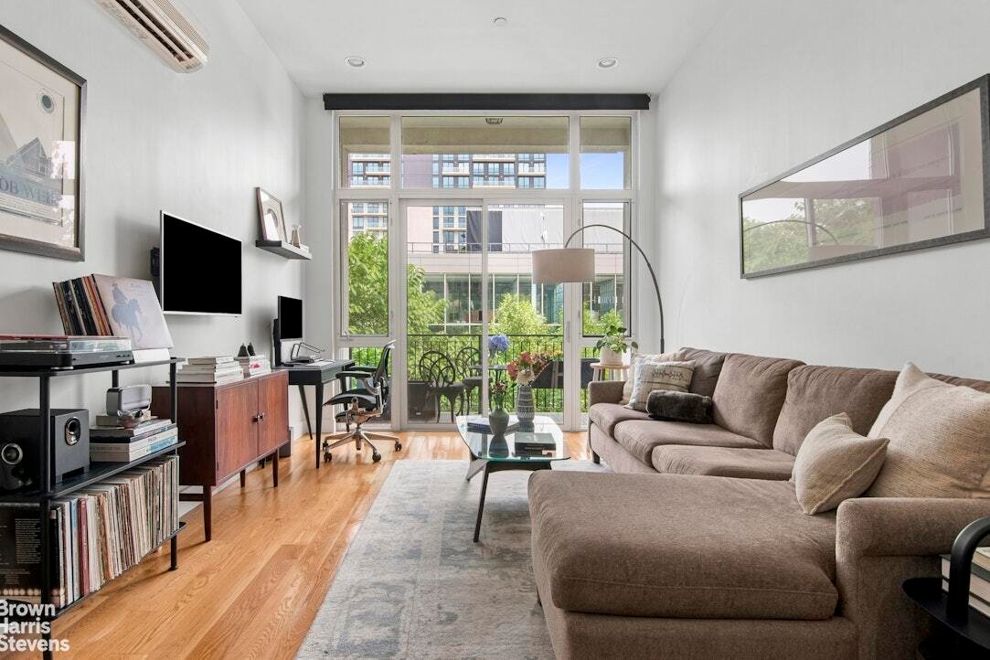 Condo in New York, New York, United States 1 - 18689585