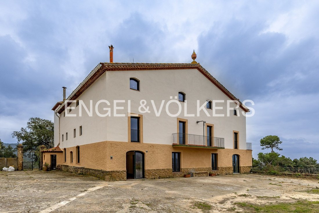 Villa in Sant Quirze Safaja, Catalonia, Spain 2 - 17496305
