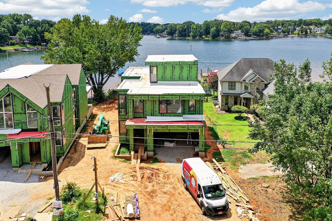 House in Cornelius, North Carolina, United States 4 - 17772686