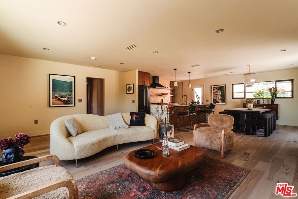 House in Altadena, California, United States 4 - 18689778