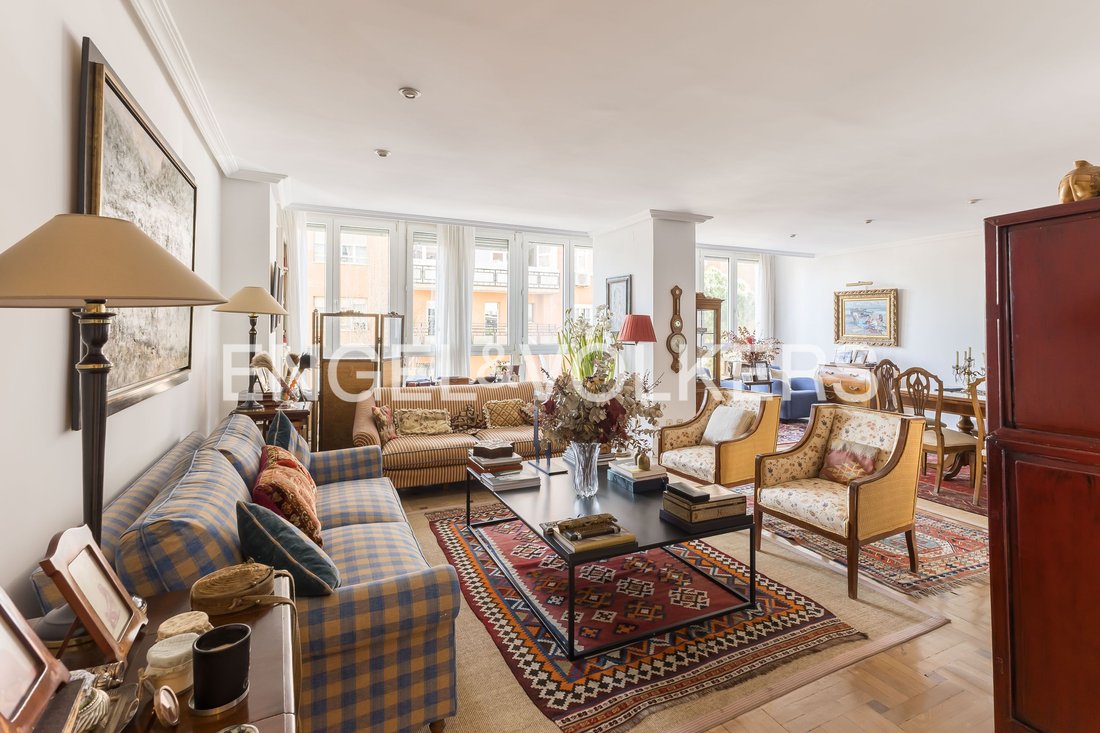Wohnung in Tetuán, Madrid, Spanien 2 - 17306159
