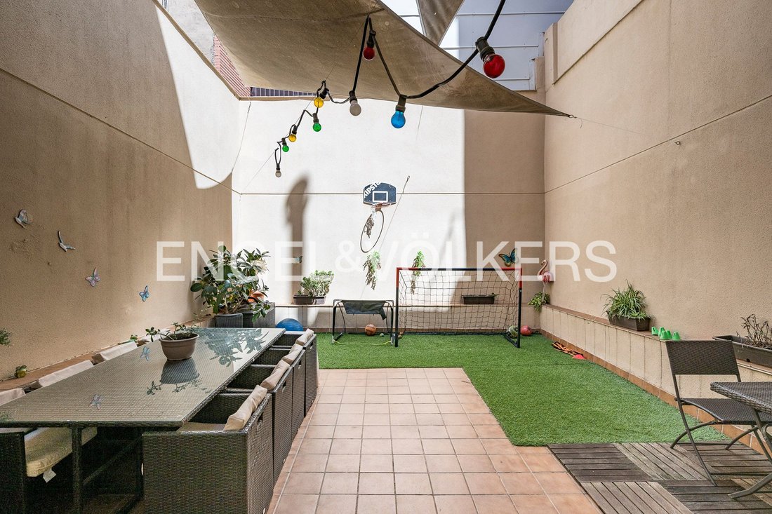 Appartamento a Districte II, L'Hospitalet de Llobregat, Spagna 1 - 18023201