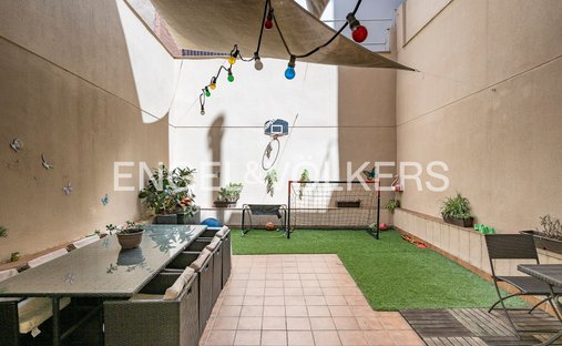 Apartment in Districte II, l'Hospitalet de Llobregat, Spain 1