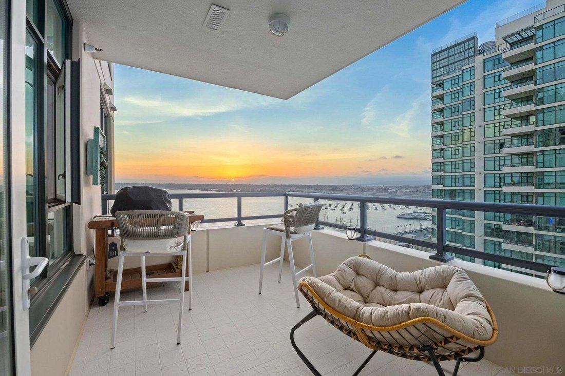 Condominio a San Diego, California, Stati Uniti 1 - 18687869