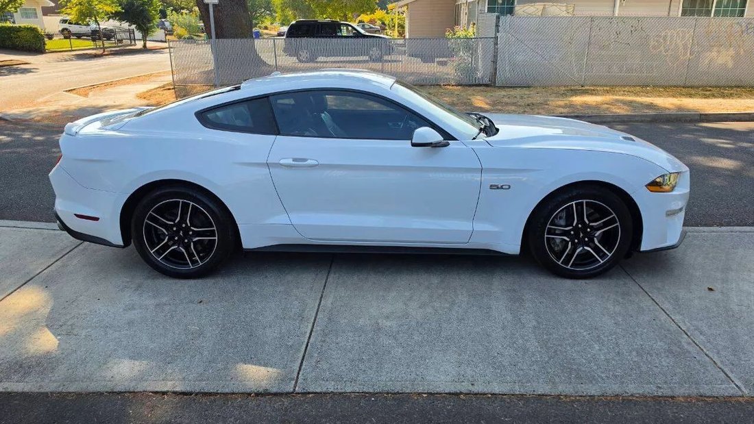 Coupe in Portland, OR, United States 4 - 18691560