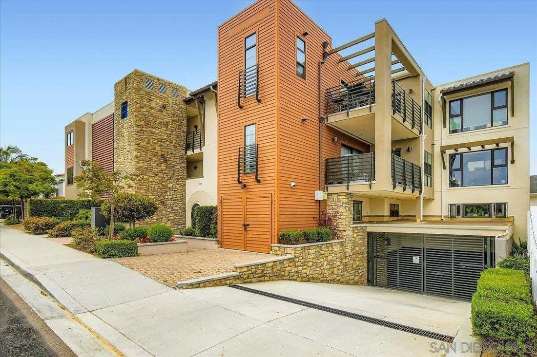 Condo in San Diego, California, United States 1 - 18690536