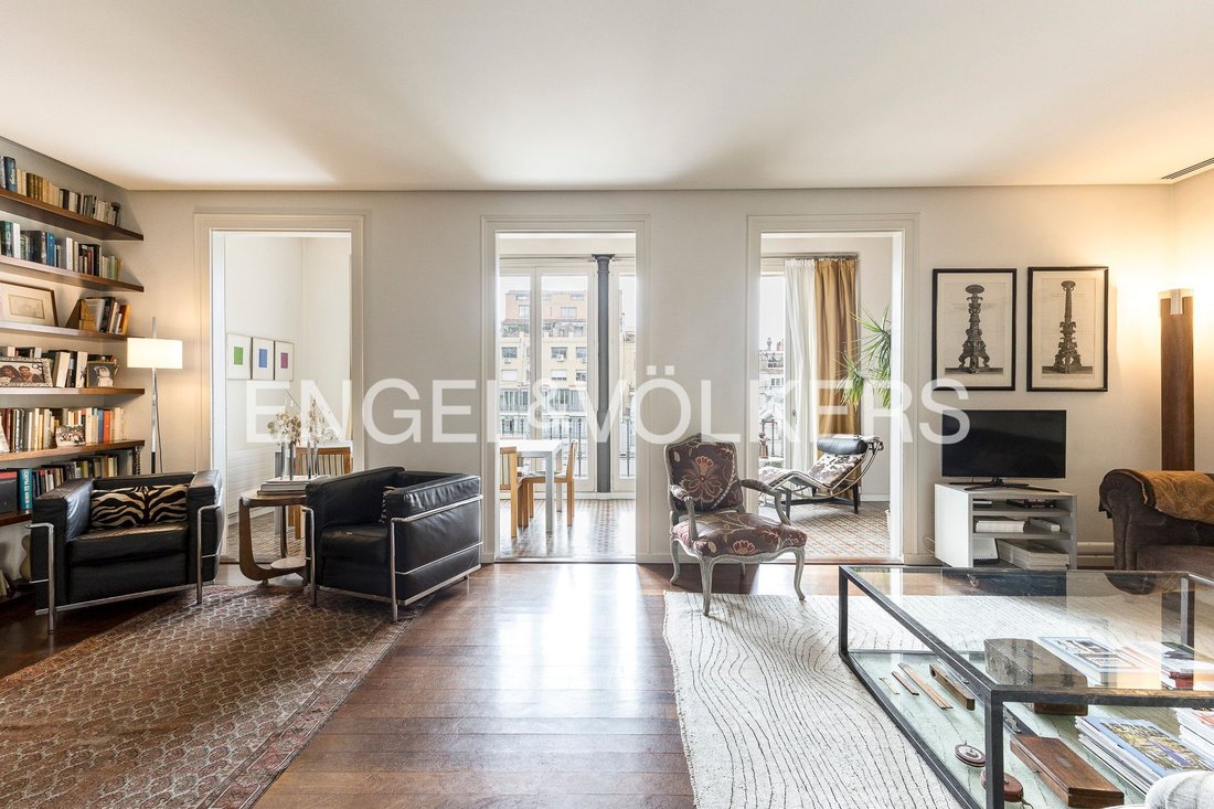 Apartment in Eixample, Barcelona, Spain 1 - 18096087