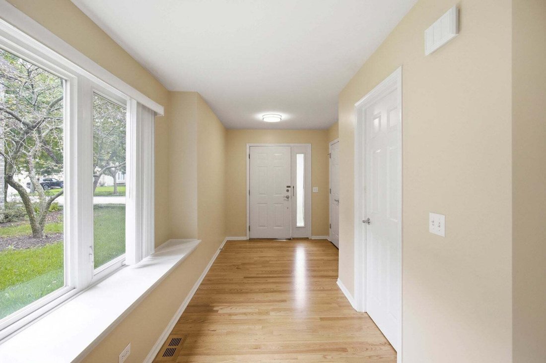 Townhouse in Buffalo Grove, Illinois, United States 2 - 18678884