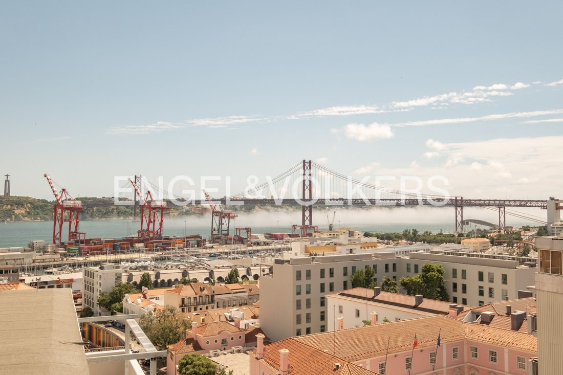 Appartamento a Estrela, Lisbona, Portogallo 1 - 18275385